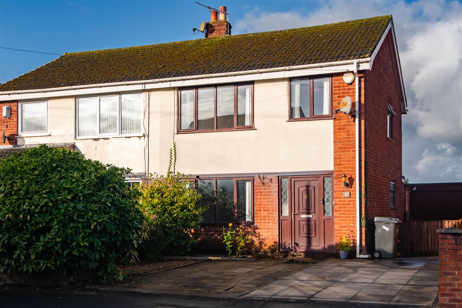 3 bed property in Smithy Lane, Preston
